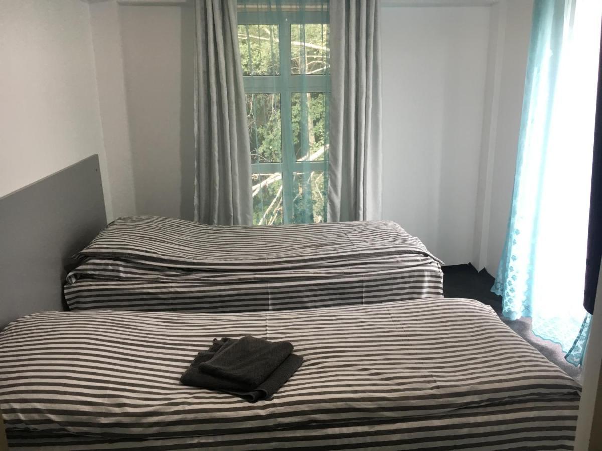 Zaton Guesthouse โชลปอน-อาตา ภายนอก รูปภาพ